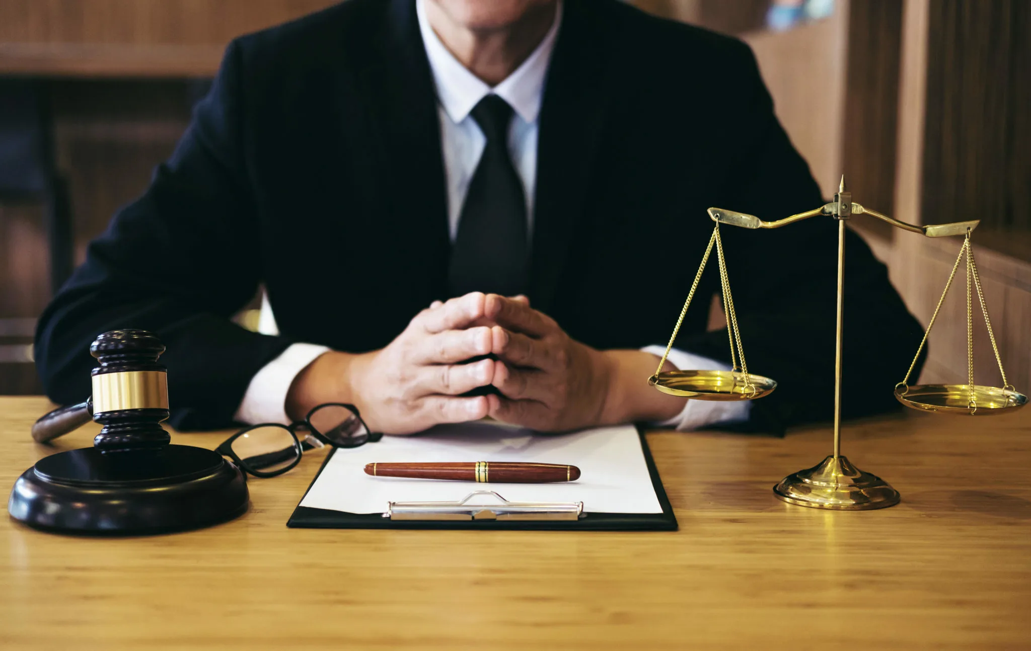 Jurivoron: Expert Contract Drafting & Civil Dispute Resolution
